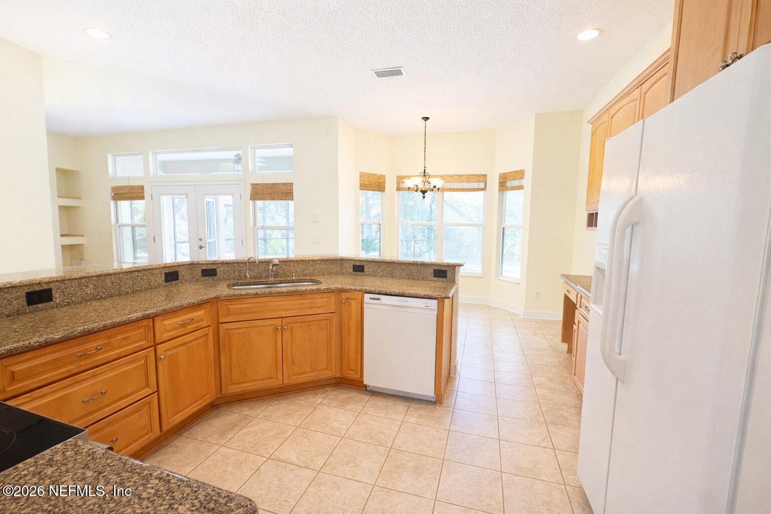 2546 Crooked Creek Point Road Middleburg, FL 32068 - Photo 11 of 31 KITCHEN