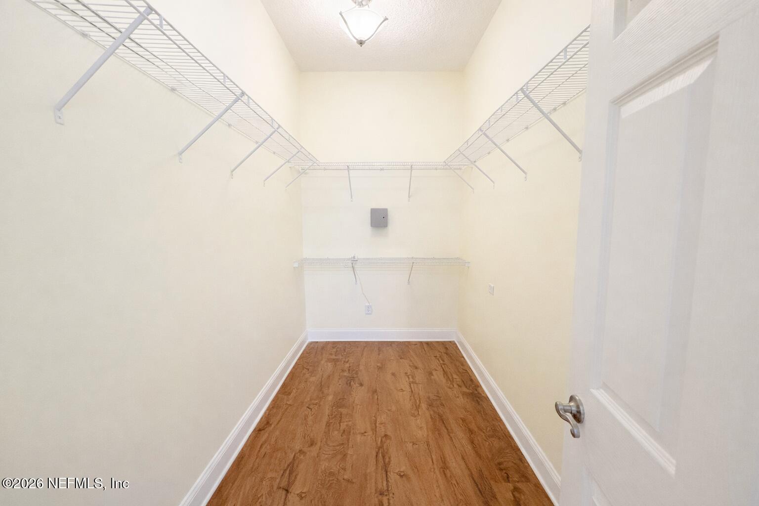 2546 Crooked Creek Point Road Middleburg, FL 32068 - Photo 16 of 31 XXL MASTER CLOSET