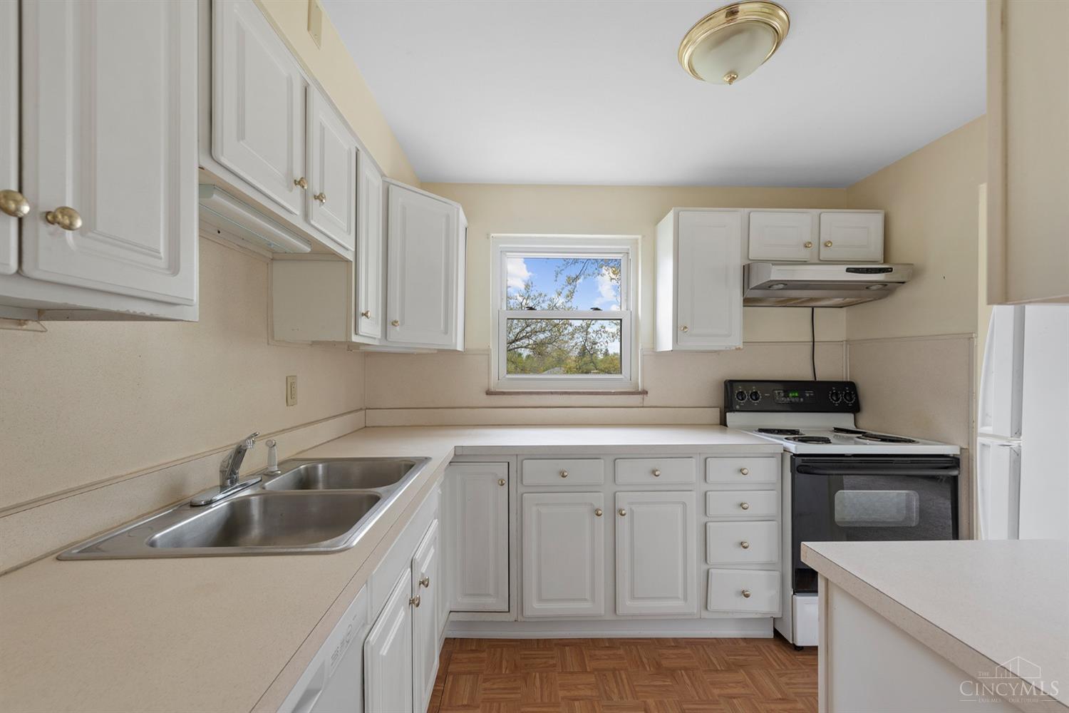 5415 Fox Road Cincinnati, OH 45239 - Photo 26 of 44 Gallery Image 26
