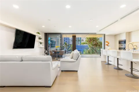 $2,788,000 | 1388 Ala Moana Boulevard, Unit 1406, Honolulu, HI 96814