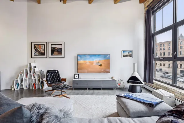 $3,195 | 404 North Washington Avenue, Unit 204, Minneapolis, MN 55401