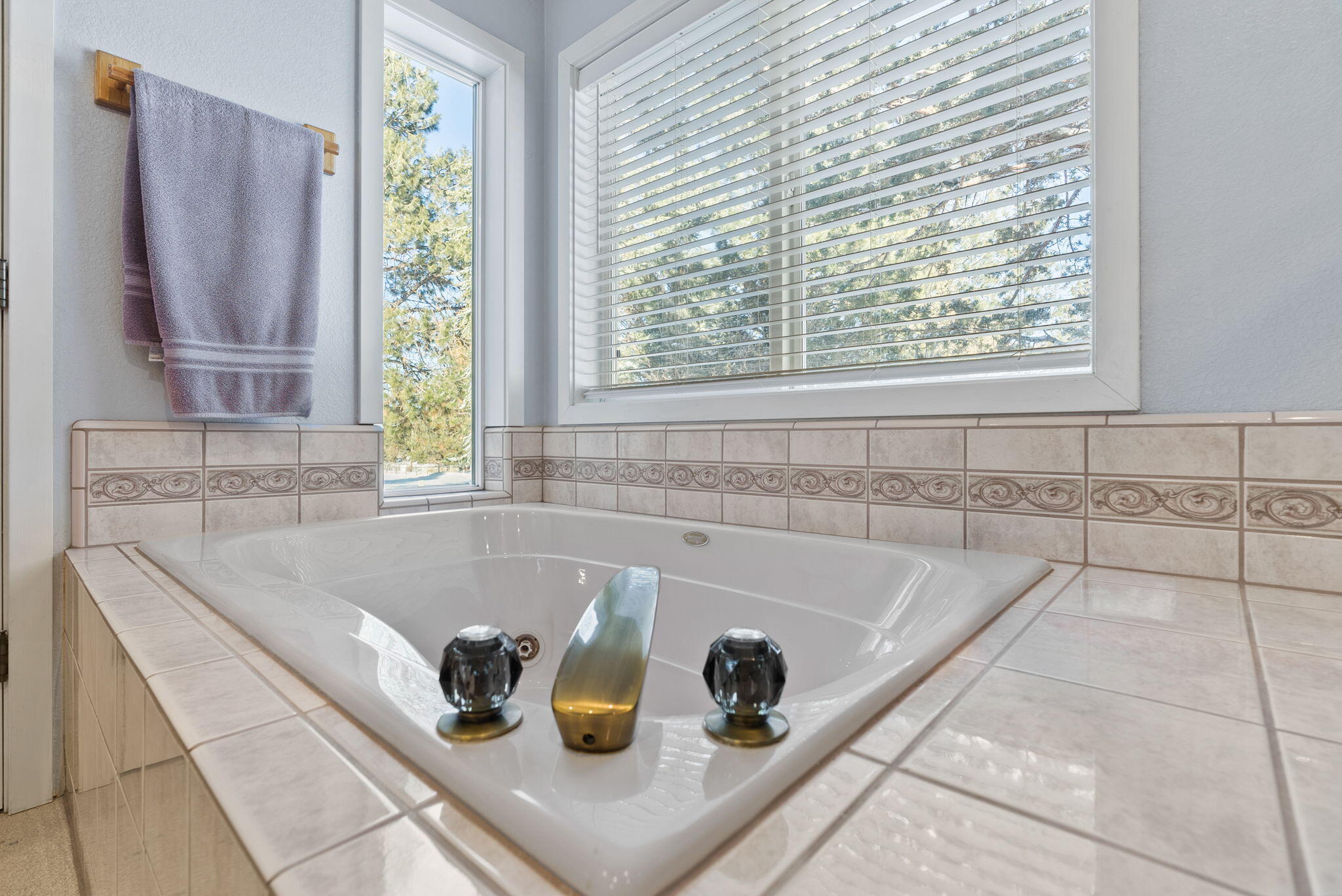 60365 Horse Butte Road Bend, OR 97702 - Photo 27 of 46 26-web-or-mls-Riley Visuals-26