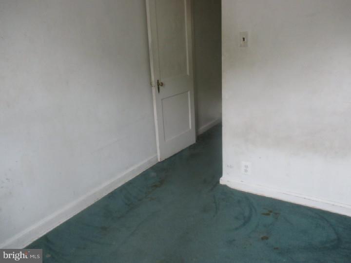 205 Hampden Road Upper Darby, PA 19082 - Photo 8 of 10 Bedroom