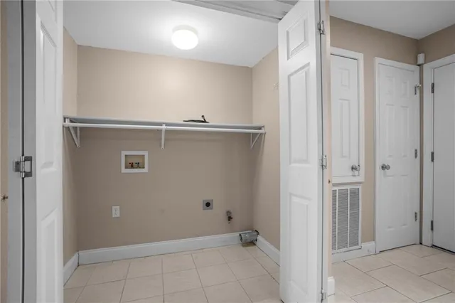 $1,500 | 62 Brandon Hall Drive, Unit C, Destrehan, LA 70047