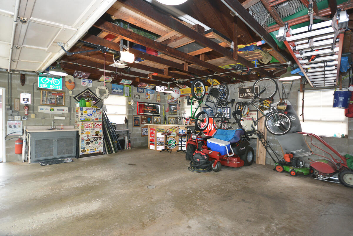 1335 North Drake Road Kalamazoo, MI 49009 - Photo 38 of 40 1335nDrake_36