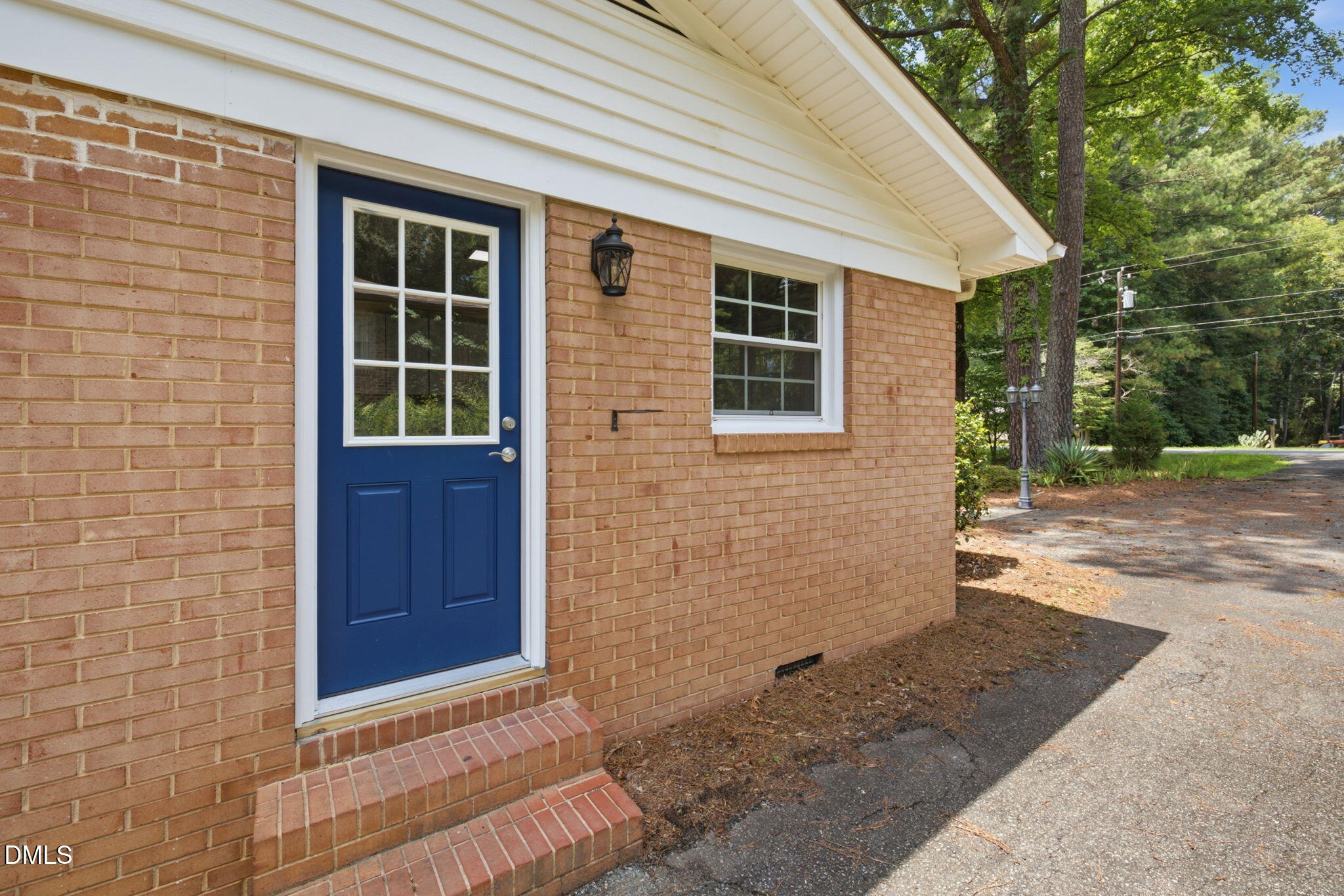 3716 Rivermont Road Durham, NC 27712 - Photo 4 of 43 48-web-or-mls-DX3A8695