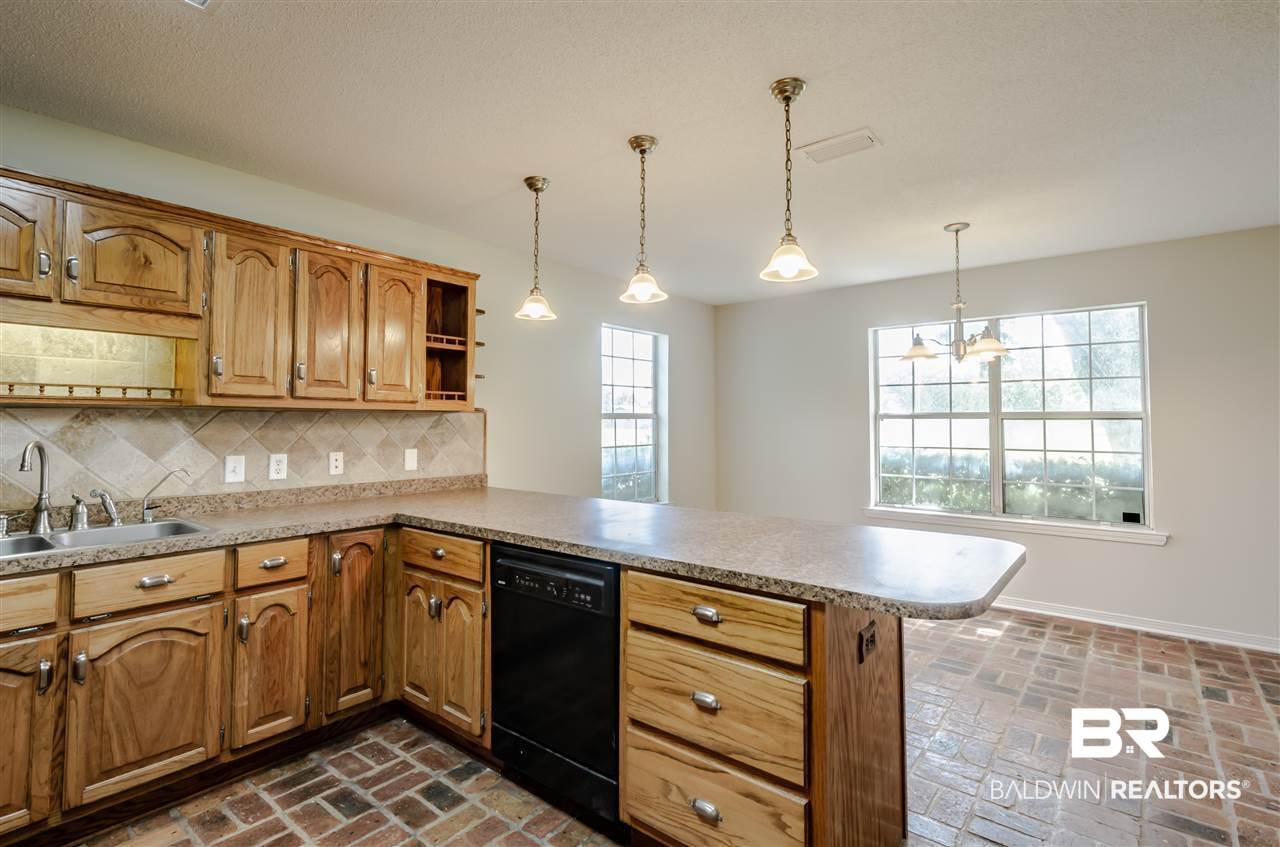 4776 Winkler Court Theodore, AL 36582 - Photo 14 of 46
