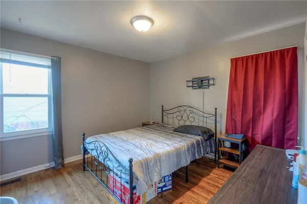 $189,000 | 6104 East 136th Street, Grandview, MO 64030