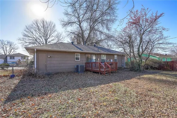 $189,000 | 6104 East 136th Street, Grandview, MO 64030