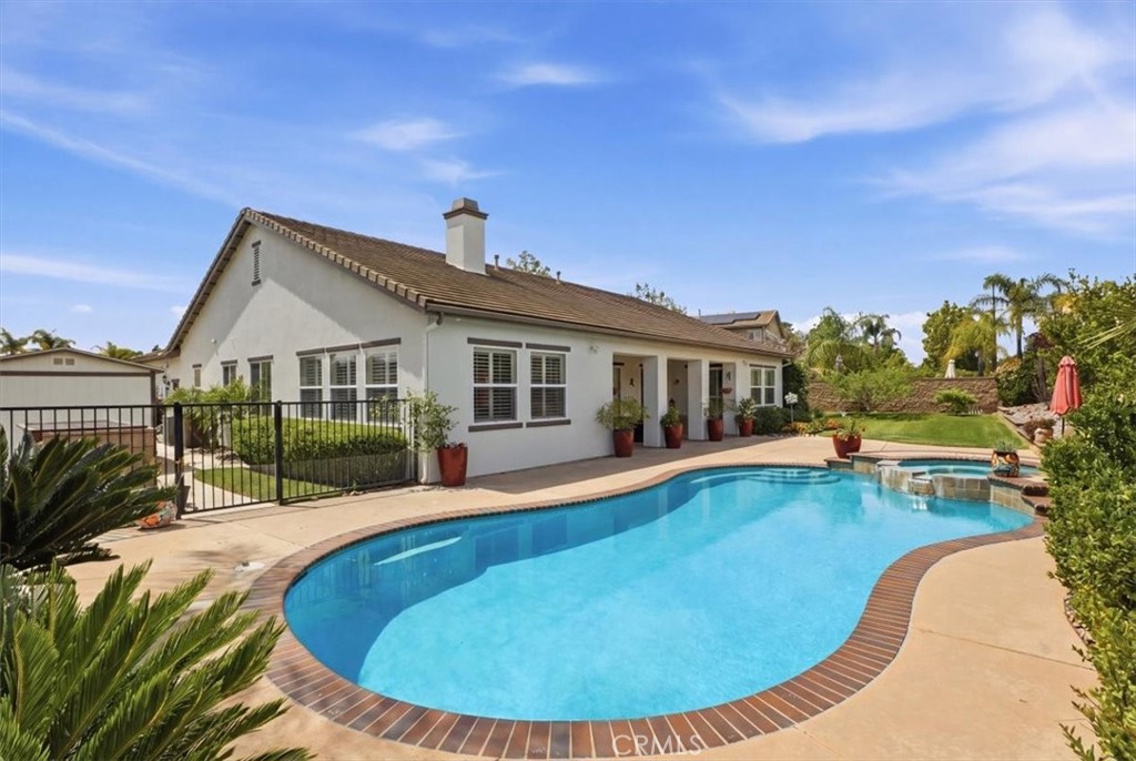 1125 Pamplona Drive Riverside, CA 92508 - Photo 3 of 42
