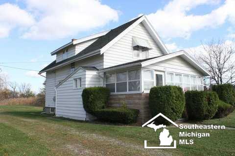 1458 South Custer Road Monroe, MI 48161 - Photo 2 of 15 20452827-1.JPG