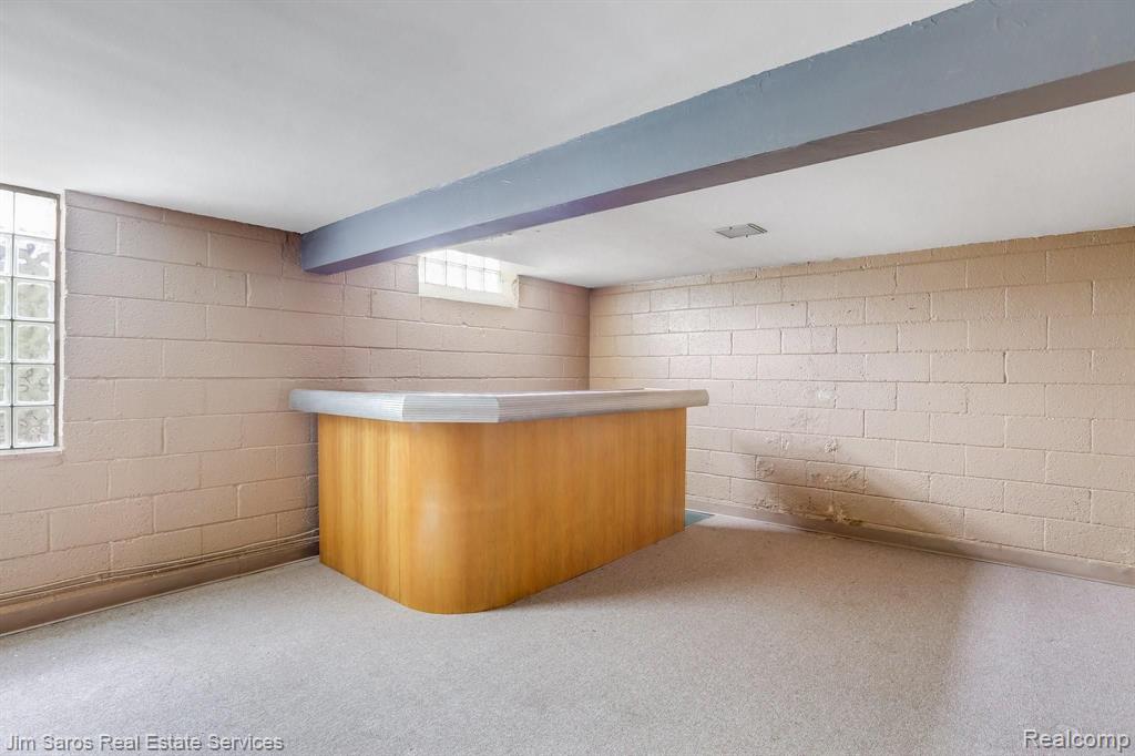 1081 Torrey Road Grosse Pointe Woods, MI 48236 - Photo 18 of 22