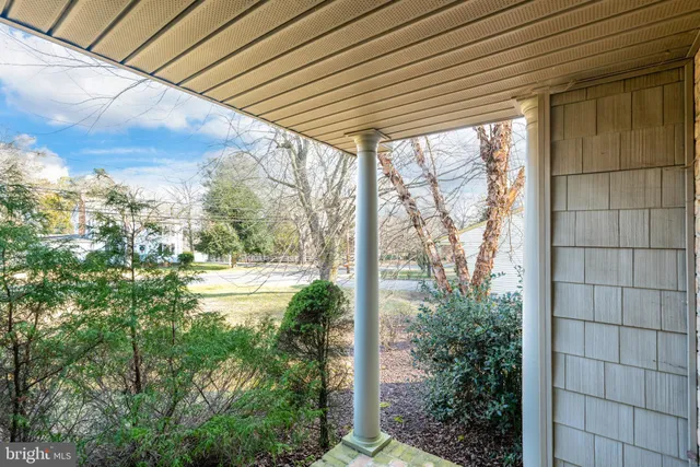 a outdoor space view with a outdoor seating