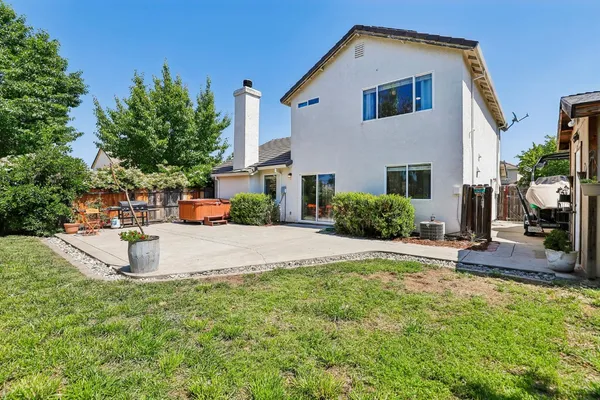 $449,900 | 2258 Oregon Way, Yuba City, CA 95991