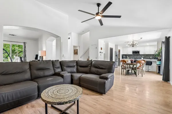 $449,900 | 2258 Oregon Way, Yuba City, CA 95991