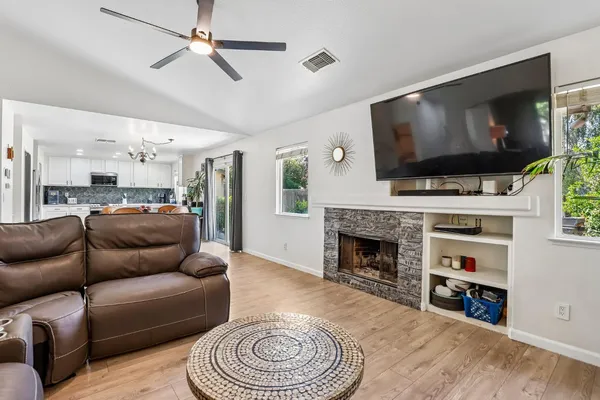 $449,900 | 2258 Oregon Way, Yuba City, CA 95991