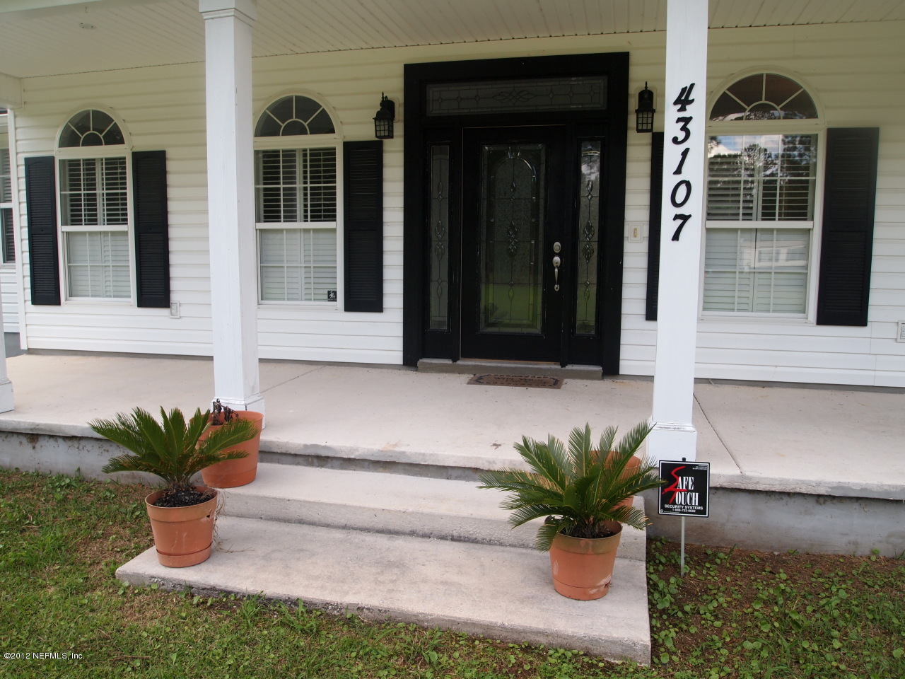 43107 Smitty Road Callahan, FL 32011 - Photo 3 of 25 Entrance
