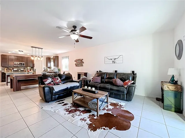 $325,000 | 15290 Aquarius Way, Mascotte, FL 34753
