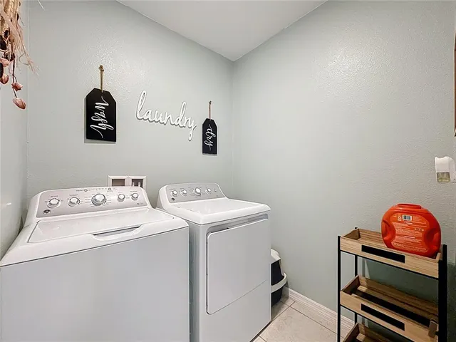 $325,000 | 15290 Aquarius Way, Mascotte, FL 34753