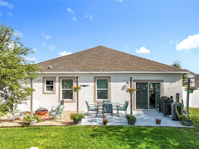 $325,000 | 15290 Aquarius Way, Mascotte, FL 34753