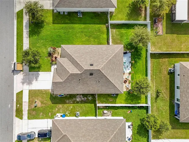 $325,000 | 15290 Aquarius Way, Mascotte, FL 34753