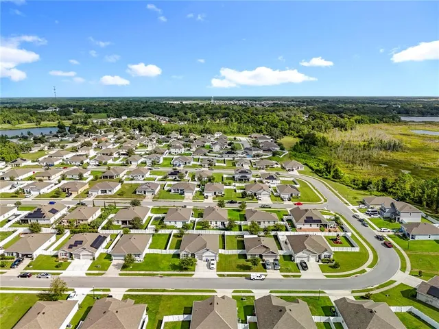 $325,000 | 15290 Aquarius Way, Mascotte, FL 34753