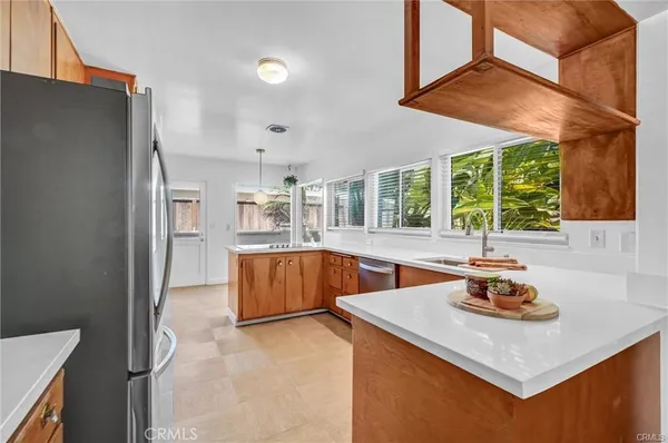 $4,895 | 2420 Marwick Avenue, Long Beach, CA 90815