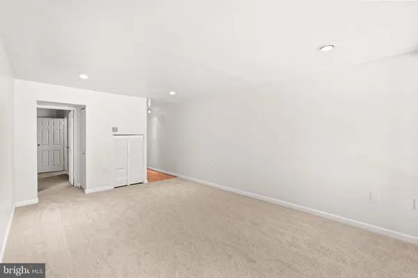 $137,500 | 8647 Greenbelt Road, Unit T2, Greenbelt, MD 20770