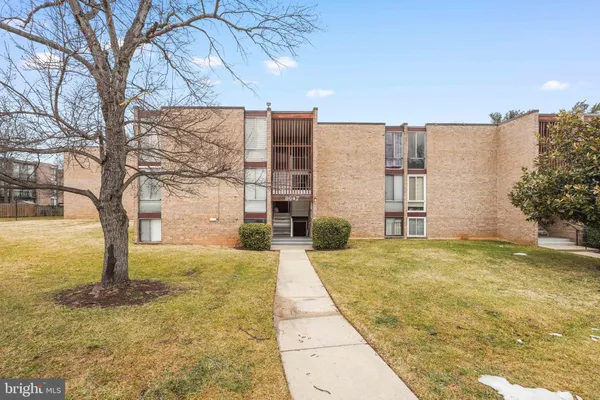 $137,500 | 8647 Greenbelt Road, Unit T2, Greenbelt, MD 20770