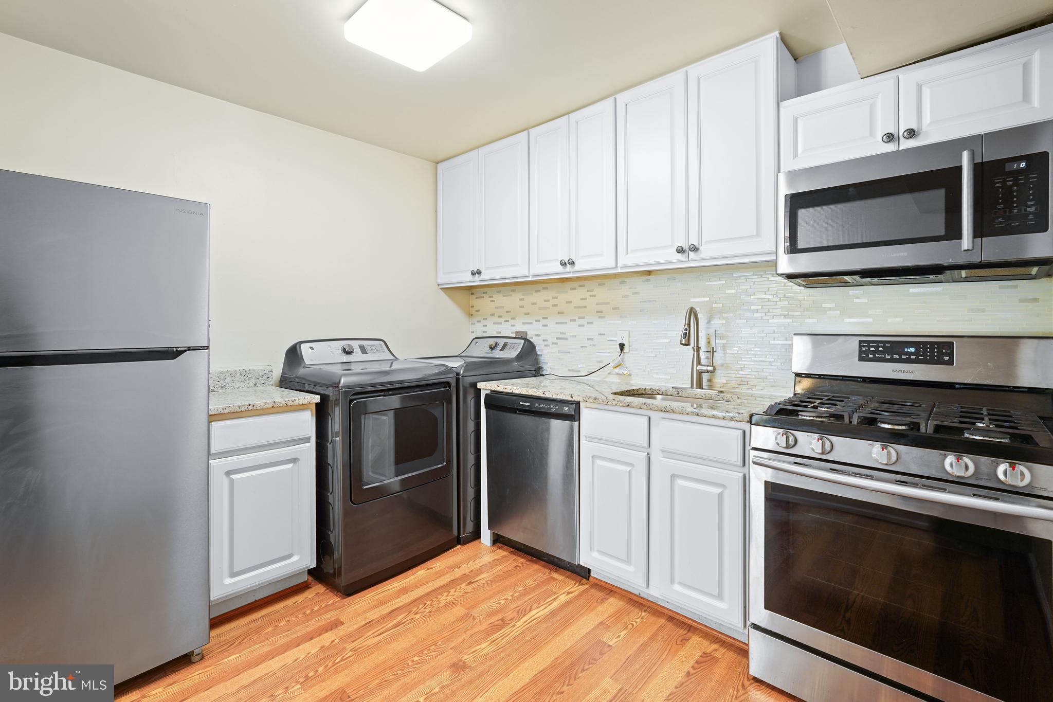 8647 Greenbelt Road, Unit T2 Greenbelt, MD 20770 - Photo 22 of 32 Kitchen