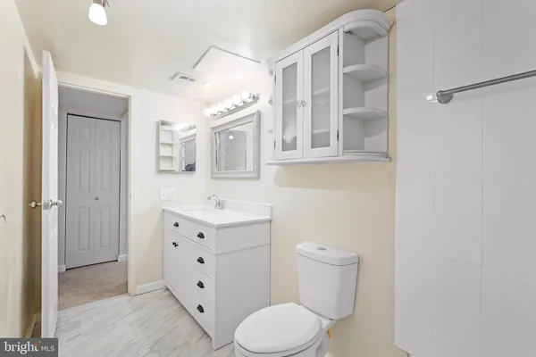 $137,500 | 8647 Greenbelt Road, Unit T2, Greenbelt, MD 20770