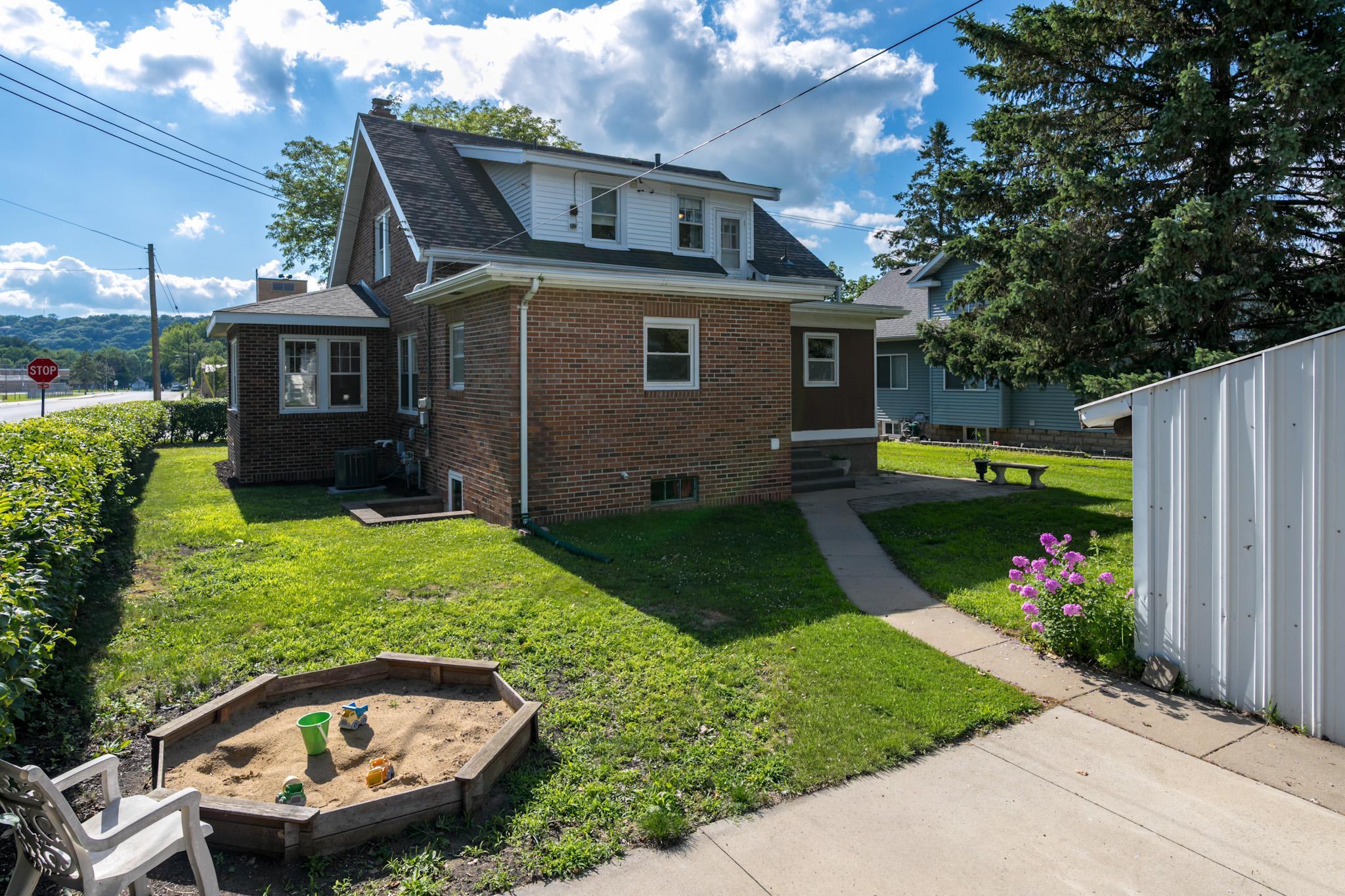 802 Range Street Mankato, MN 56003 - Photo 44 of 49
