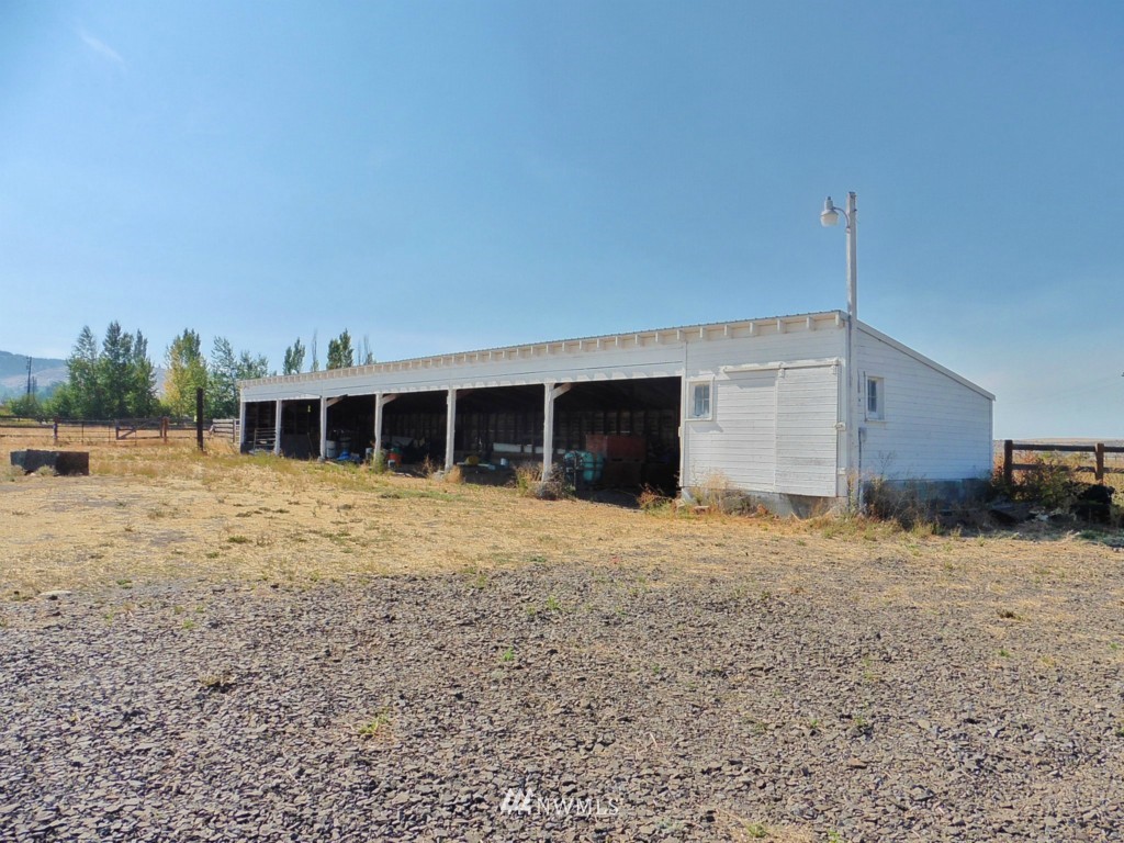 261 Watt Canyon Road Thorp, WA 98946 - Photo 17 of 19 Gallery Image 17