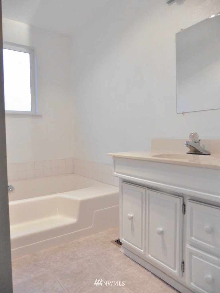 261 Watt Canyon Road Thorp, WA 98946 - Photo 8 of 19 Gallery Image 8