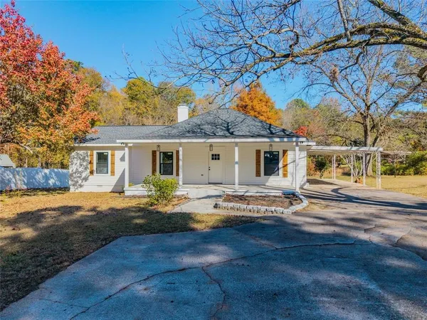 $279,000 | 215 Morningside Drive, Covington, GA 30016