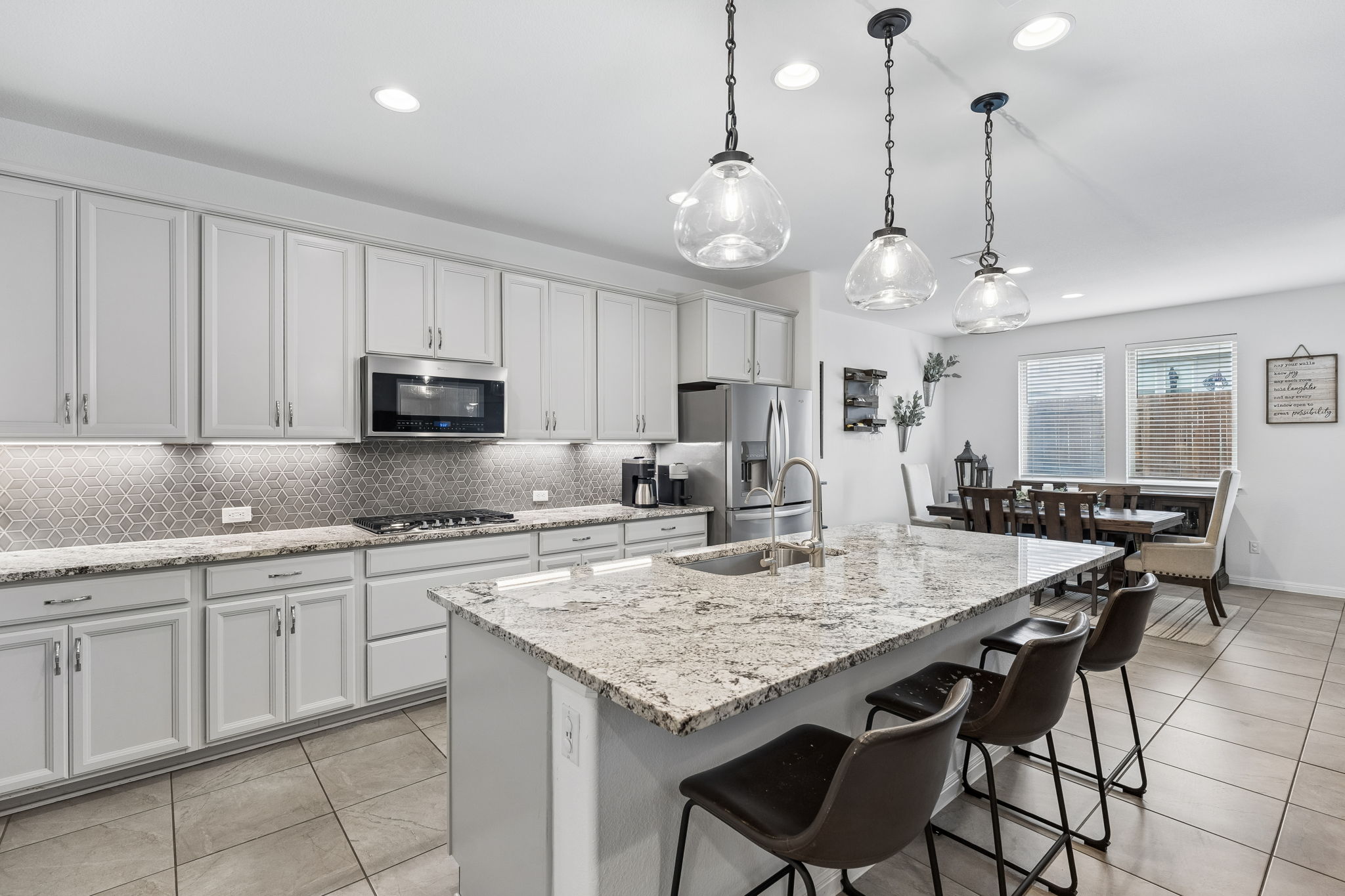 425 Windom Way Georgetown, TX 78626 - Photo 7 of 38