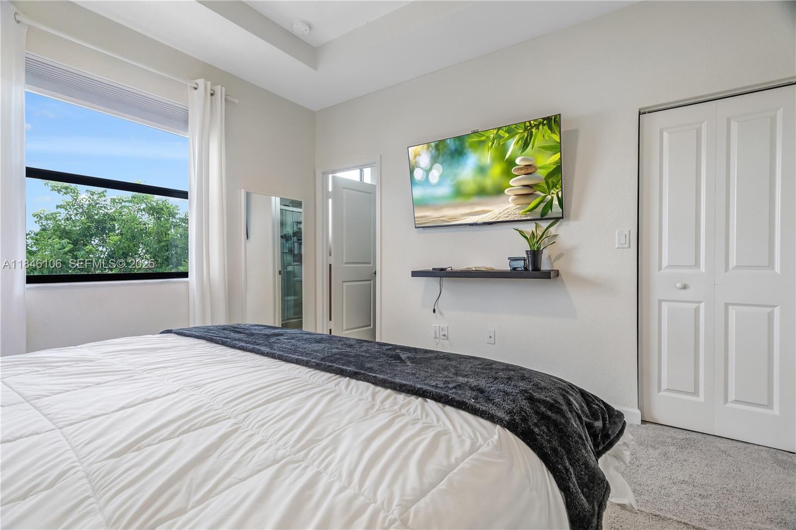 3416 West 114th Terrace Hialeah, FL 33018 - Photo 15 of 40