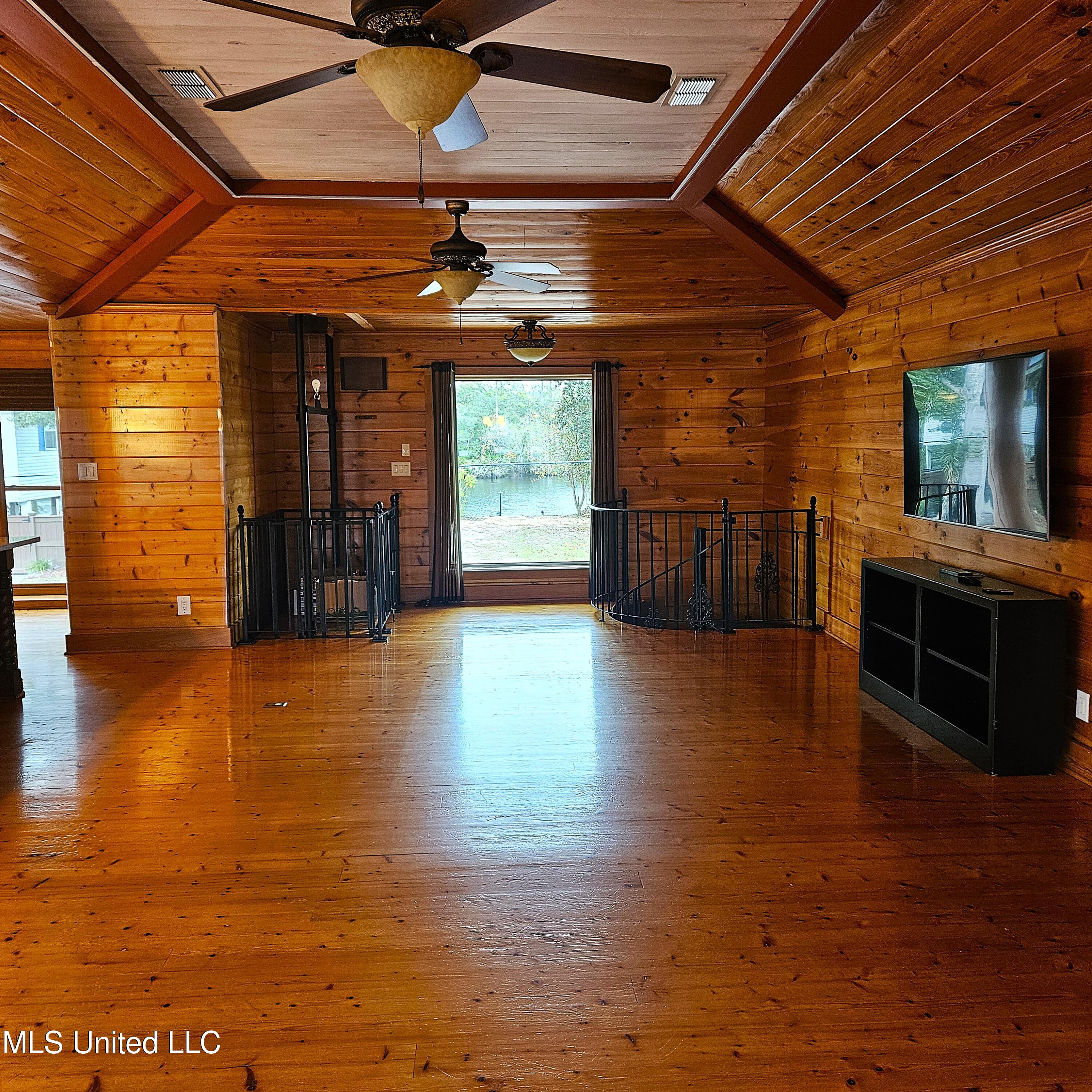 15127 Chickasaw Road Kiln, MS 39556 - Photo 11 of 44 15127 Chickasaw - Living Room 2