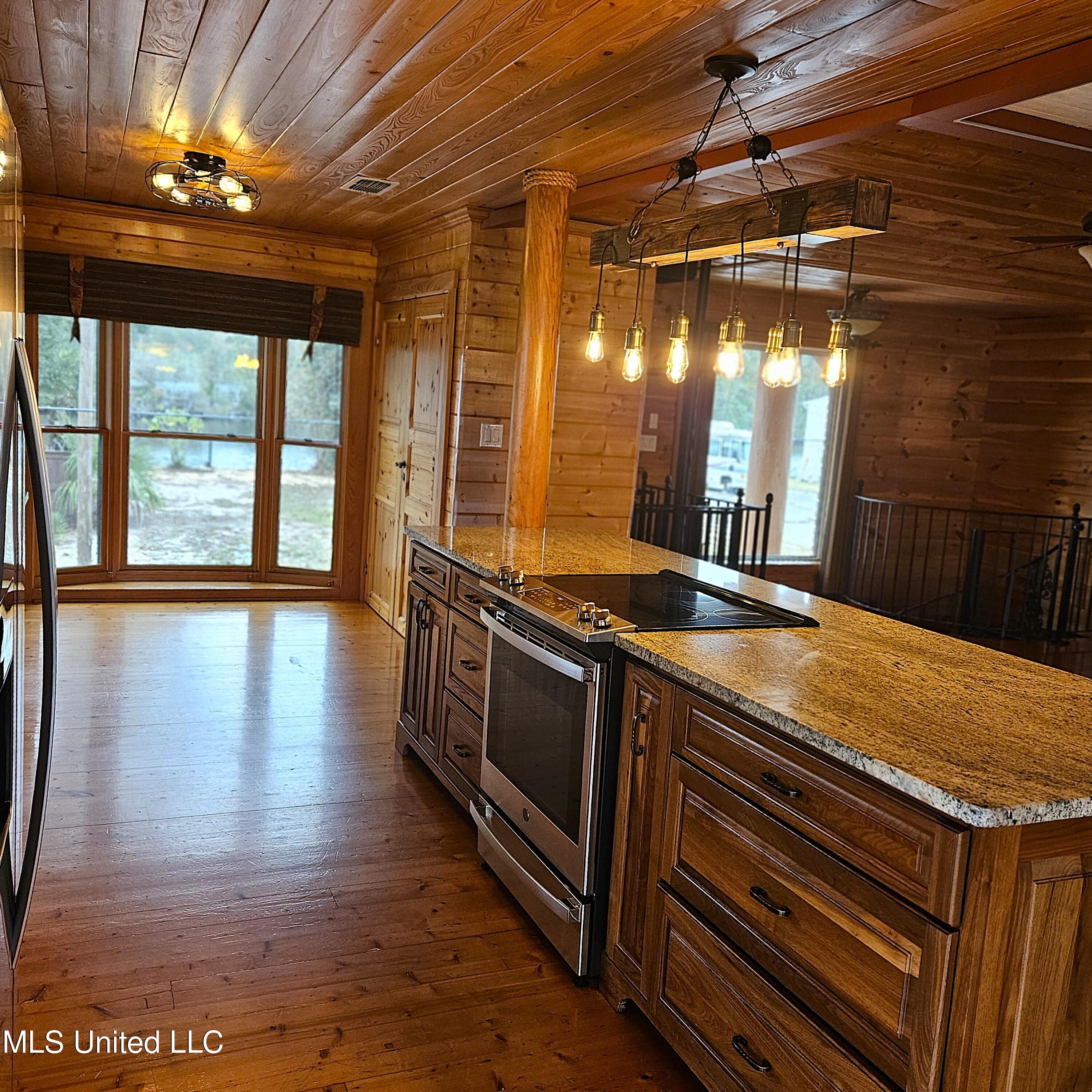 15127 Chickasaw Road Kiln, MS 39556 - Photo 5 of 44 15127 Chickasaw - Kitchen 1