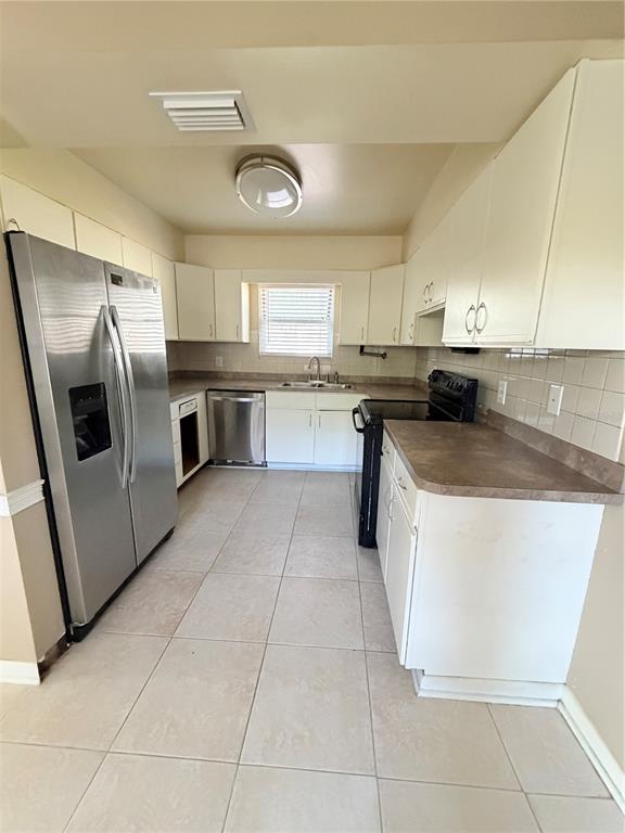 10596 Rutgers Road Jacksonville, FL 32218 - Photo 2 of 31 Gallery Image 2