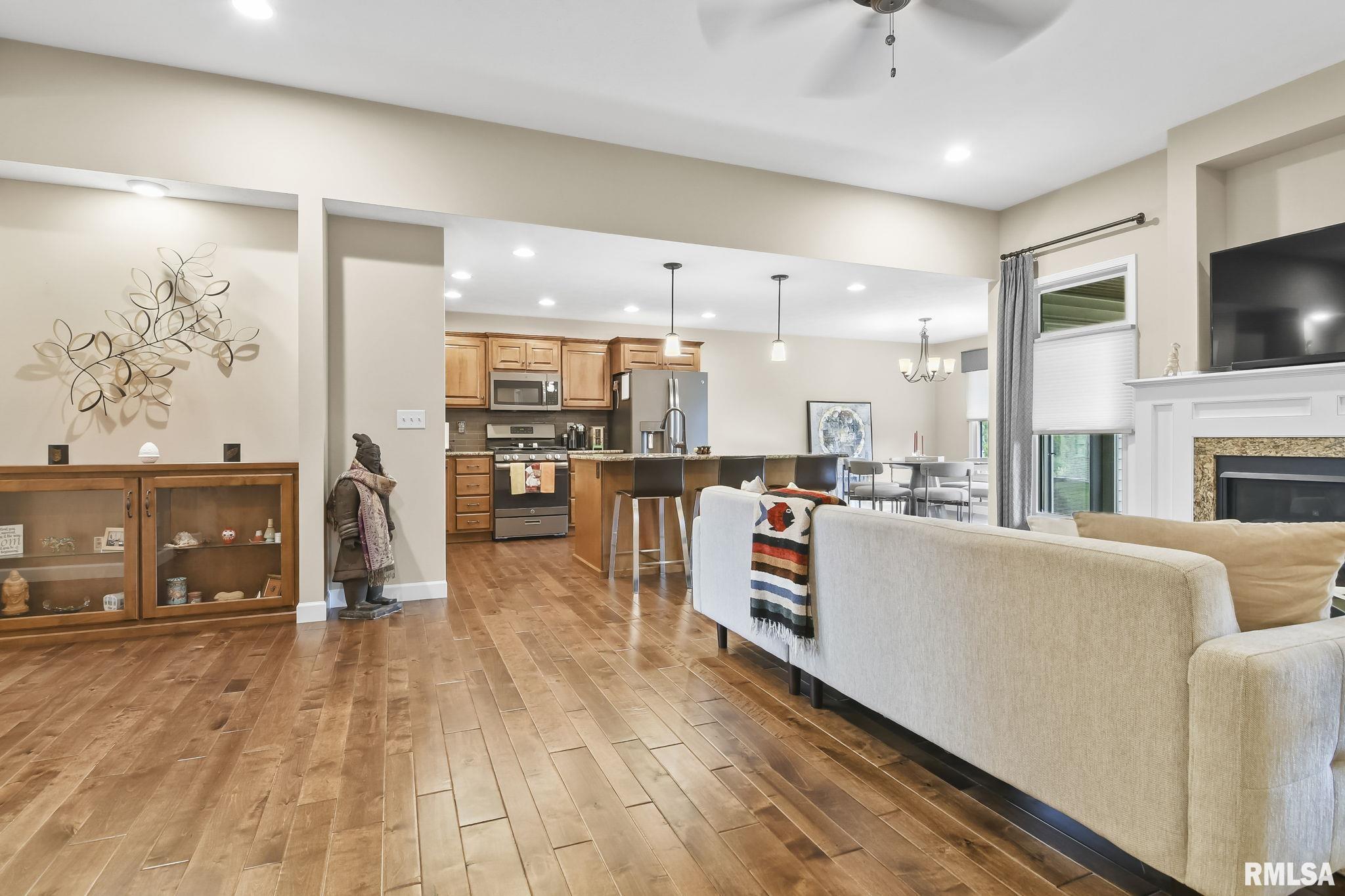 3309 Grassmere Drive Springfield, IL 62711 - Photo 8 of 36