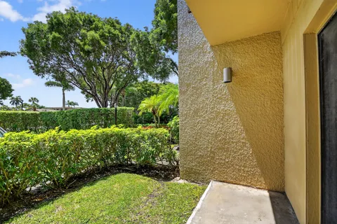 a view of outdoor space