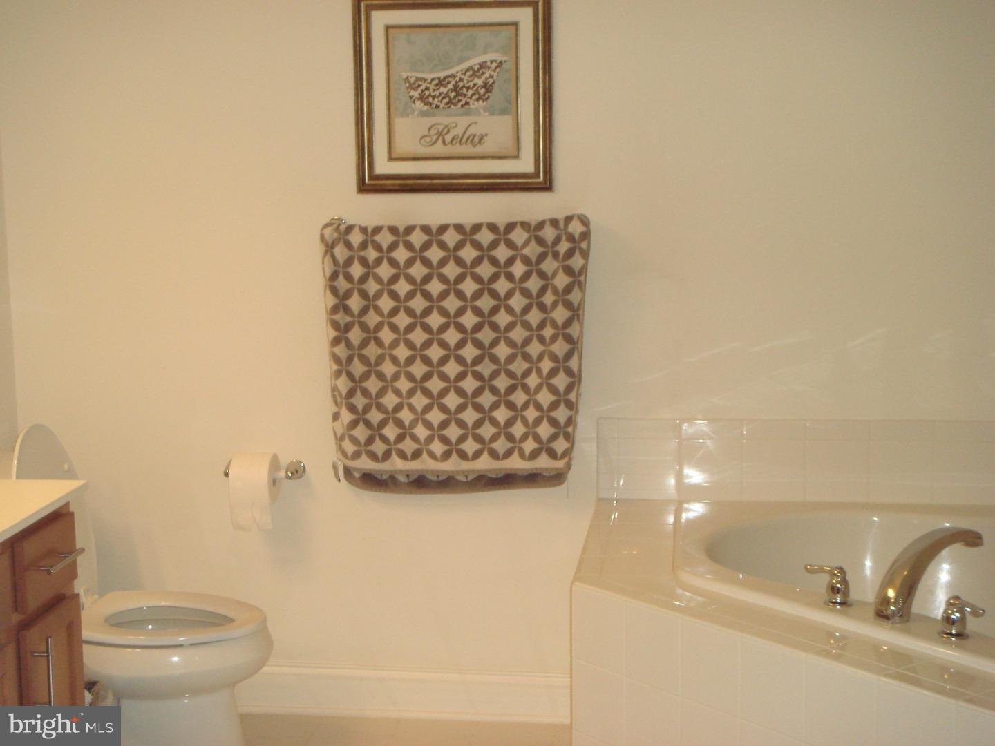 2 North Commerce Square, Unit 302 Robbinsville, NJ 08691 - Photo 11 of 15