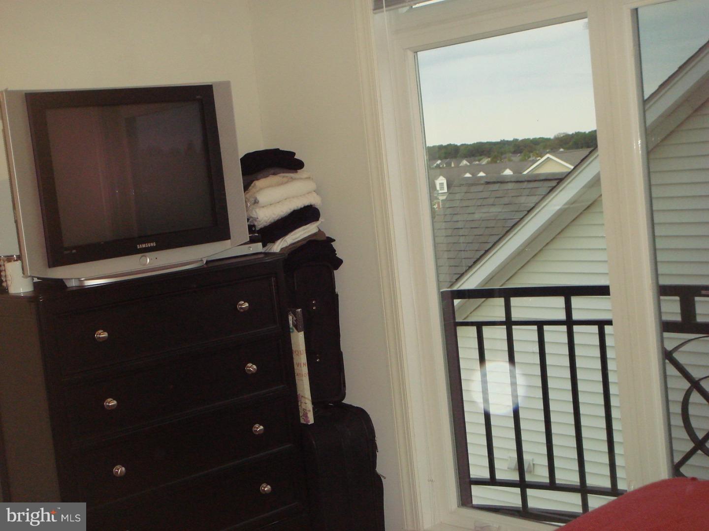 2 North Commerce Square, Unit 302 Robbinsville, NJ 08691 - Photo 9 of 15