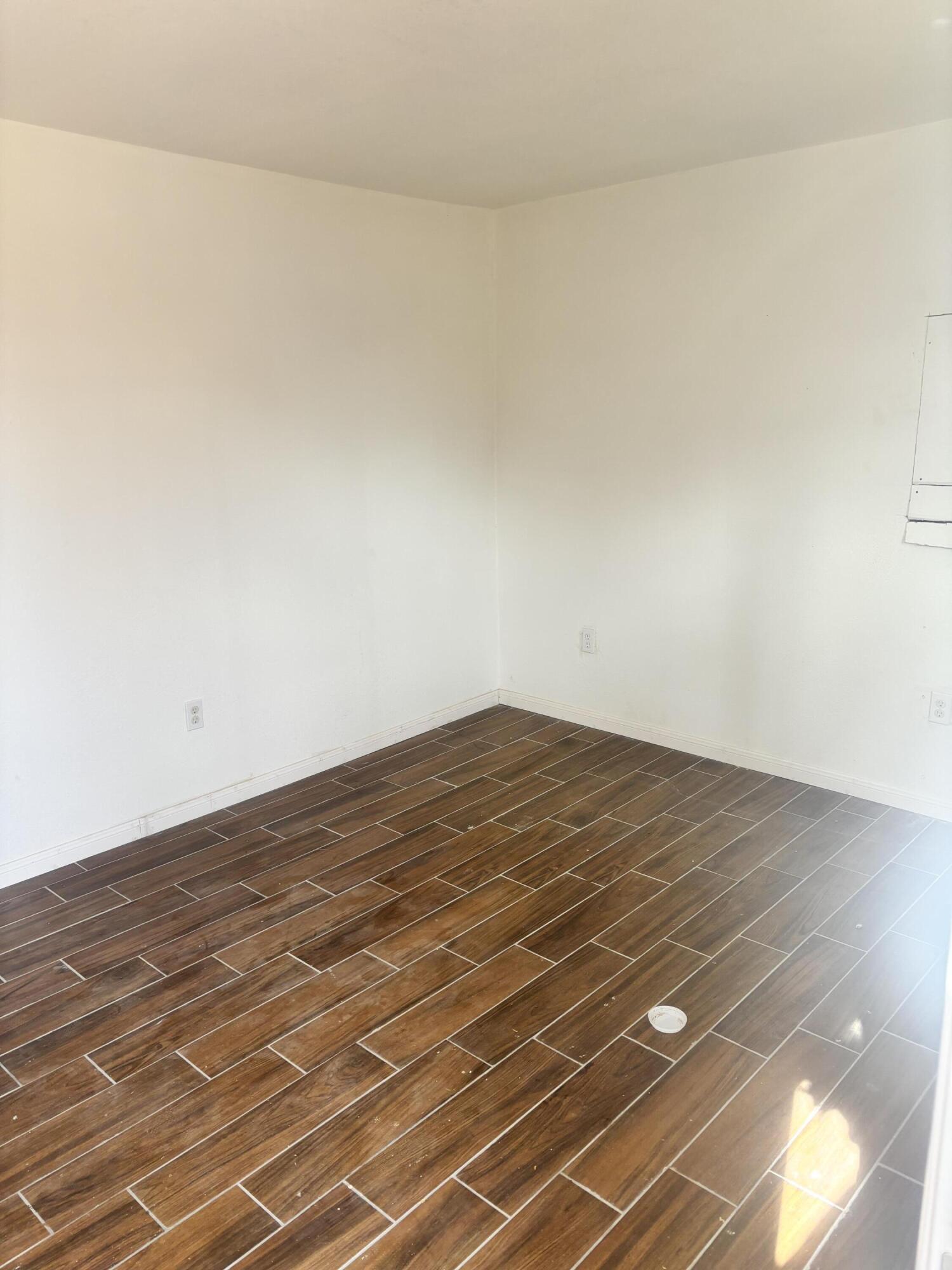 312 East 34th Street Lubbock, TX 79404 - Photo 15 of 25 a view of empty room