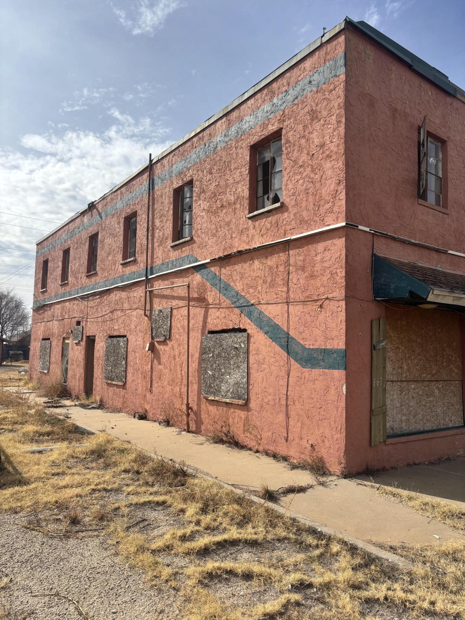 312 East 34th Street Lubbock, TX 79404 - Photo 25 of 25 a view of a house with a snow on the wall