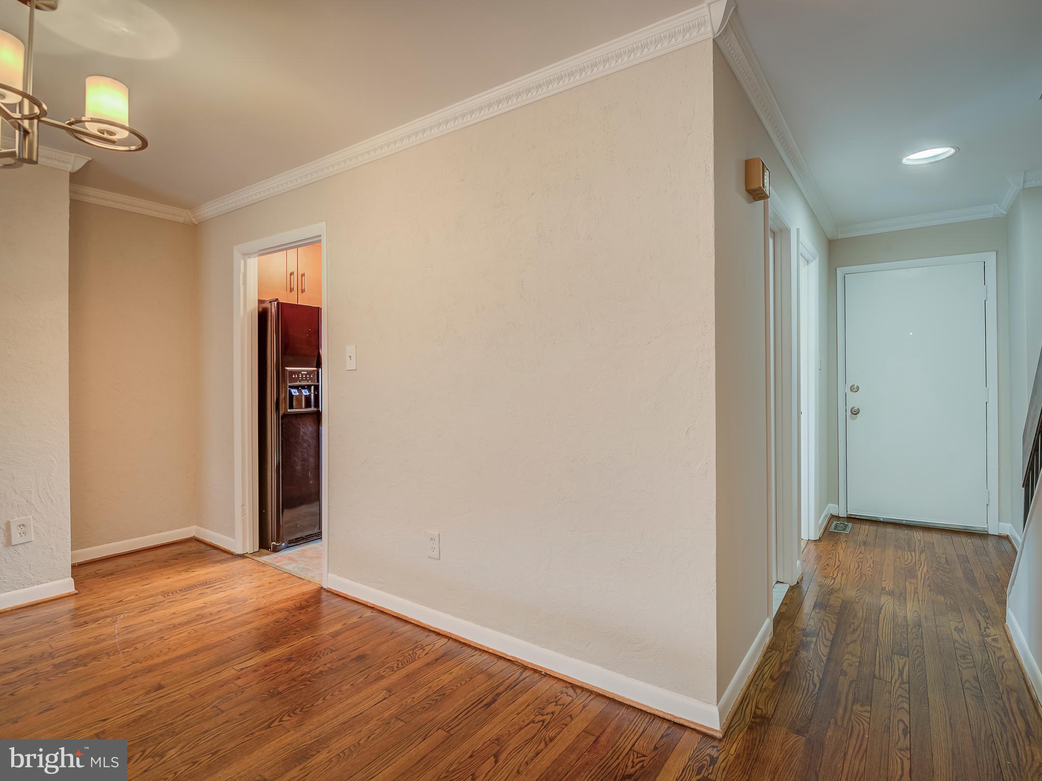 2058 Golf Course Drive Reston, VA 20191 - Photo 2 of 59