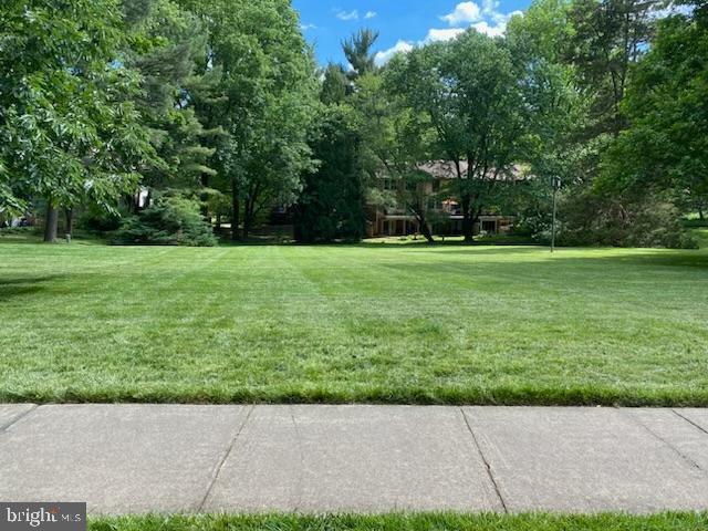 2058 Golf Course Drive Reston, VA 20191 - Photo 47 of 59