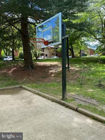 2058 Golf Course Drive Reston, VA 20191 - Photo 55 of 59