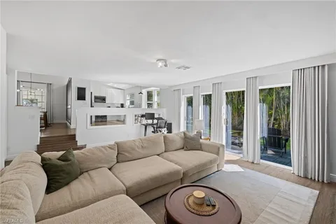 $375,000 | 12240 Eagle Pointe Circle, Fort Myers, FL 33913